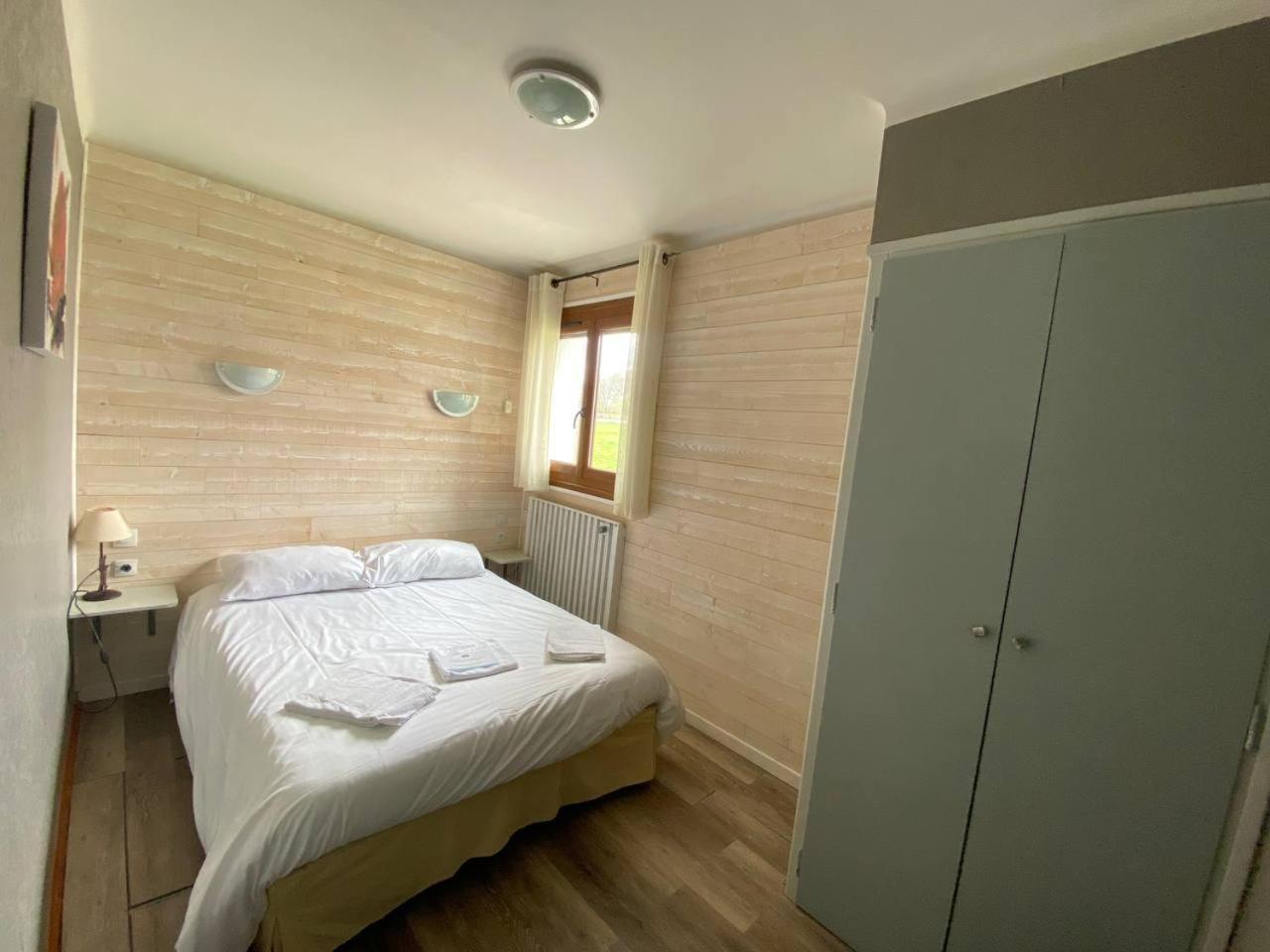 Hotel L'Oustalet Font-Romeu-Odeillo-Via Eksteriør bilde